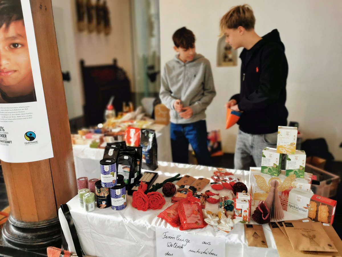 Kirchenverkauf_Firmlinge_01