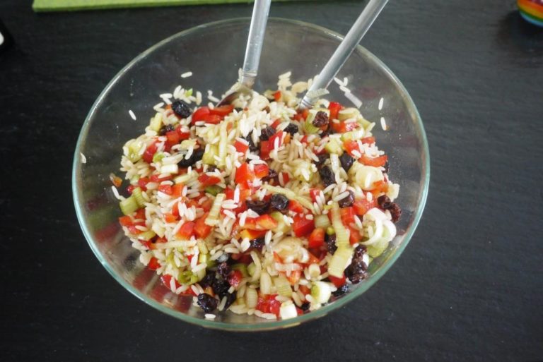 asiatischer Reissalat (vegan) – Weltladen Moers